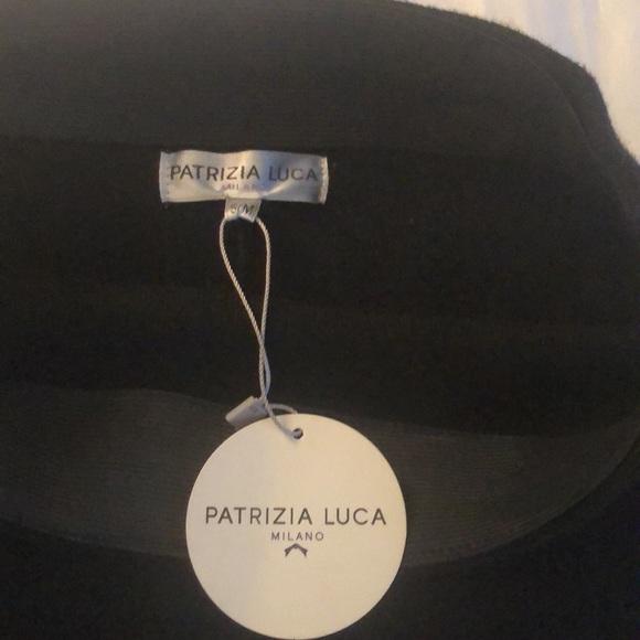 Patricia Luca black pencil skirt. - Picture 2 of 3